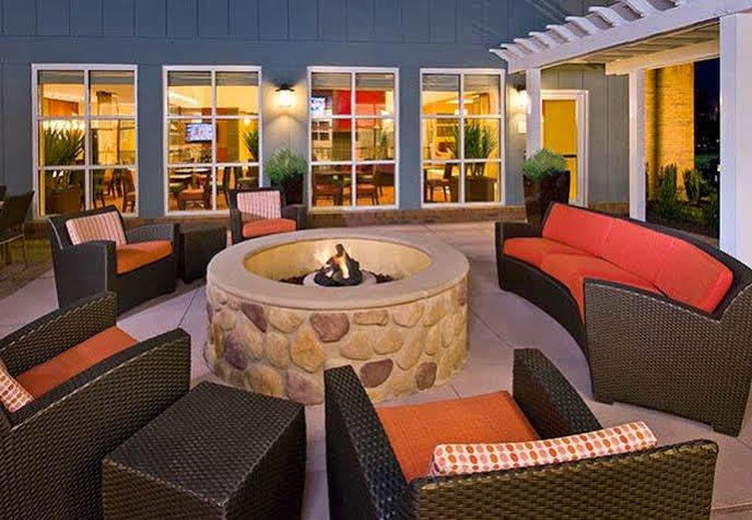 By Marriott Cleveland At The Emerald Event Center 3*